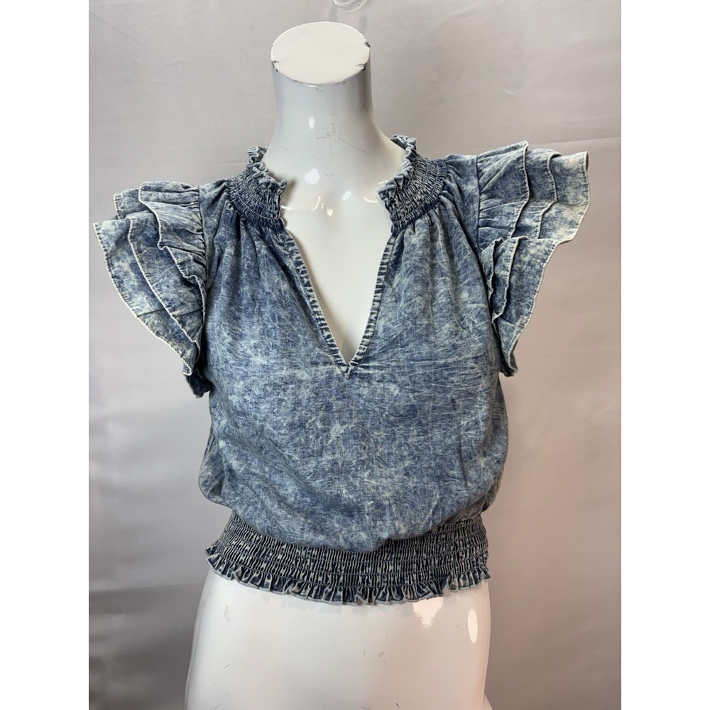 Entro Blue Acid Wash Denim Smocked Ruffle V-Neck Short Sleeve Top Size S